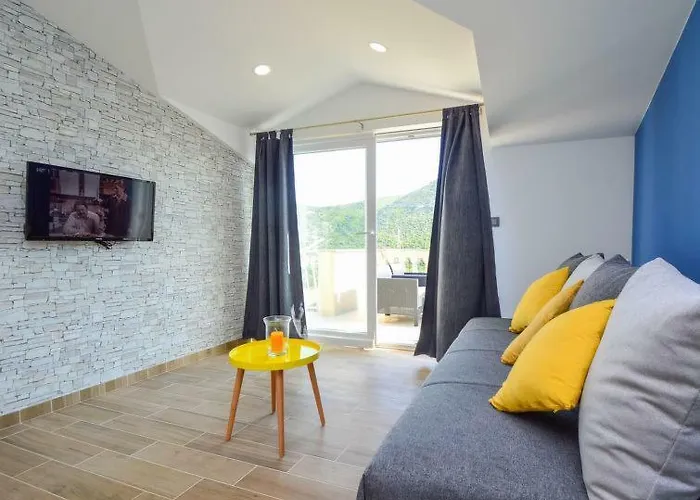Apartment Ivana I Martina