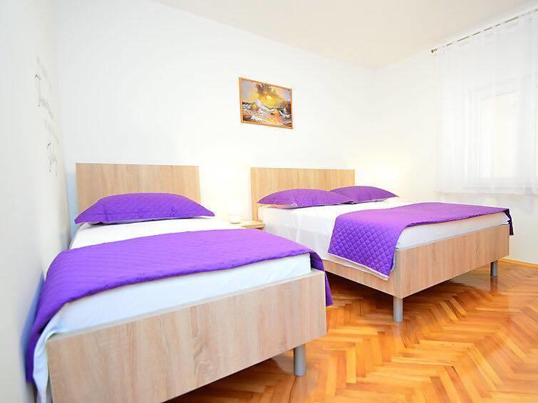 Apartment Ivana I Martina Grebastica